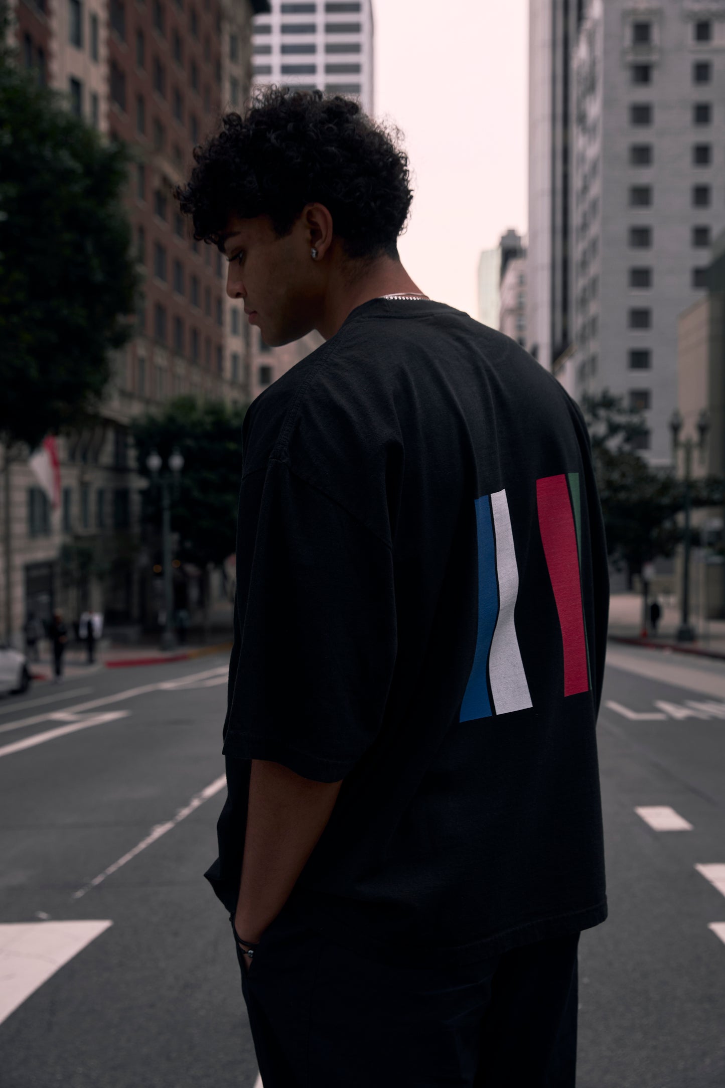 BLACK 05 T-SHIRT